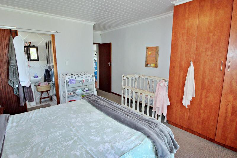 2 Bedroom Property for Sale in Dana Bay Western Cape